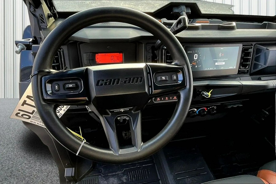 2026 Can-Am Defender Max Lone Star Cab HD11