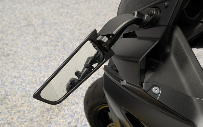 2025 Suzuki GSX 8R
