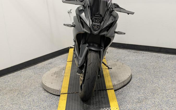 2025 Suzuki GSX 8R