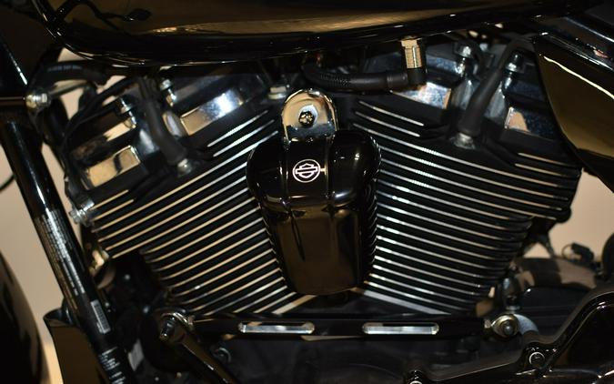 2018 Harley-Davidson Street Glide Special FLHXS