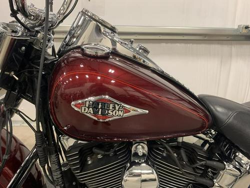 2014 Harley-Davidson® FLSTC - Heritage Softail® Classic