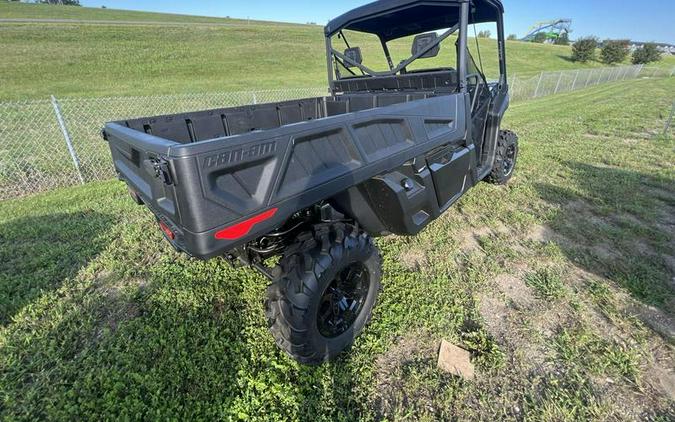 2023 Can-Am® Defender PRO XT HD10