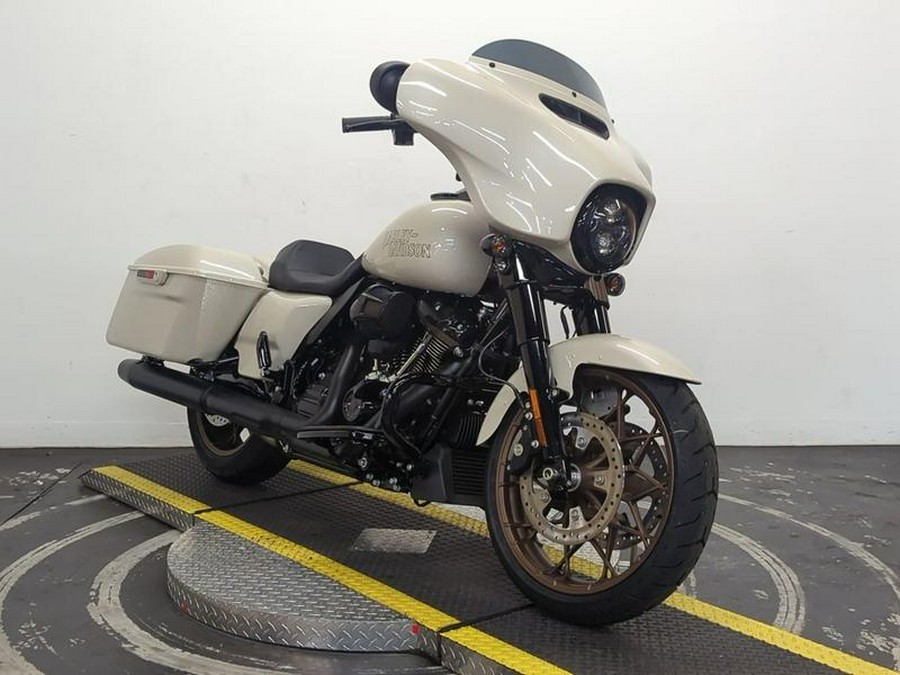 2023 Harley-Davidson® FLHXST - Street Glide® ST