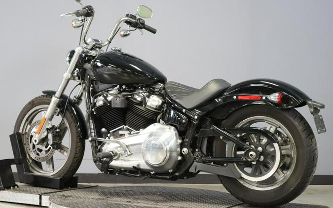 2022 Harley-Davidson Softail Standard