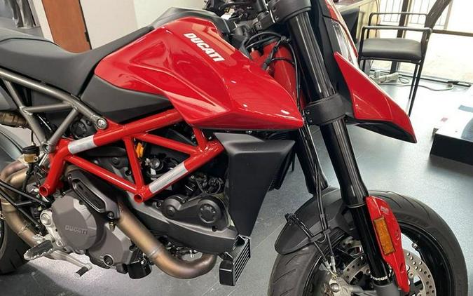 2023 Ducati Hypermotard 950 Ducati Red