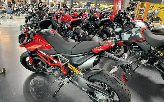 2023 Ducati Hypermotard 950 Ducati Red