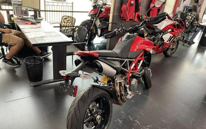 2023 Ducati Hypermotard 950 Ducati Red