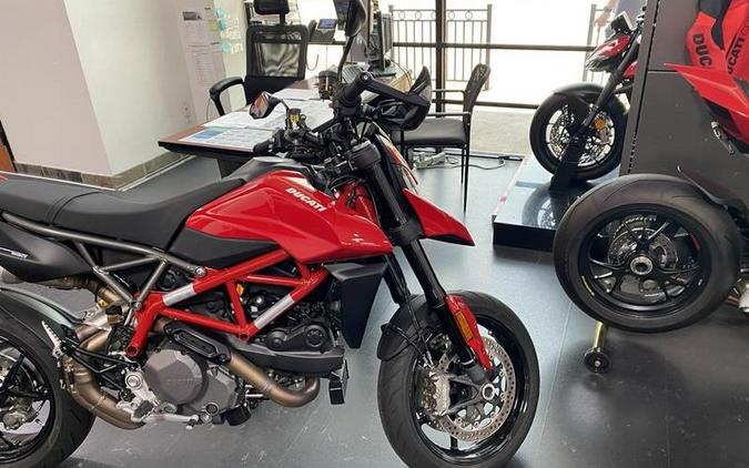 2023 Ducati Hypermotard 950 Ducati Red