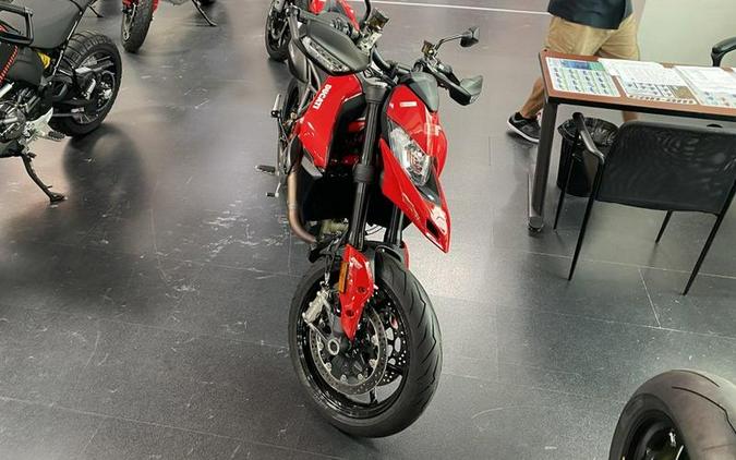 2023 Ducati Hypermotard 950 Ducati Red