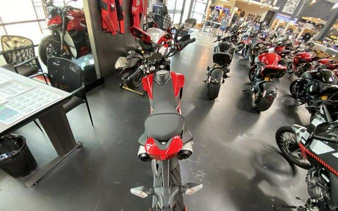 2023 Ducati Hypermotard 950 Ducati Red