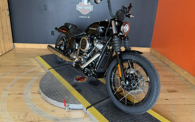 FXBB 2025 Street Bob™