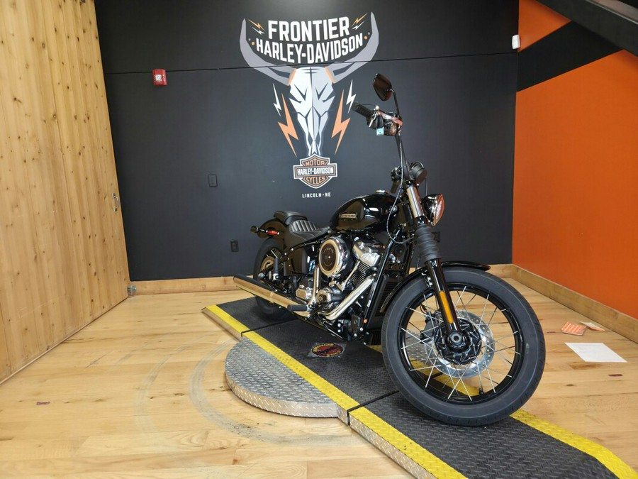 FXBB 2025 Street Bob™