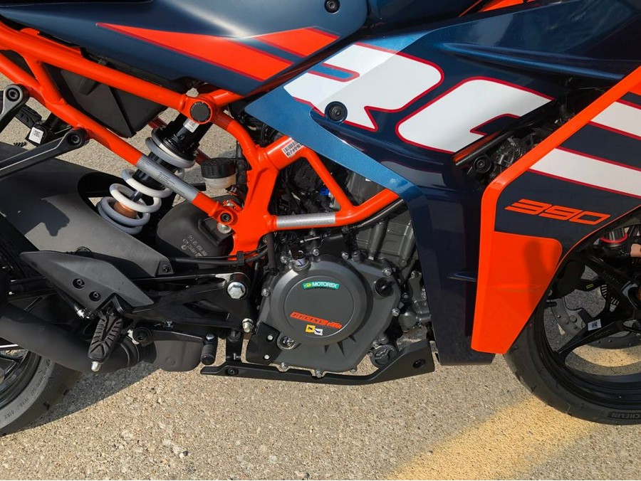 2024 KTM 390 RC
