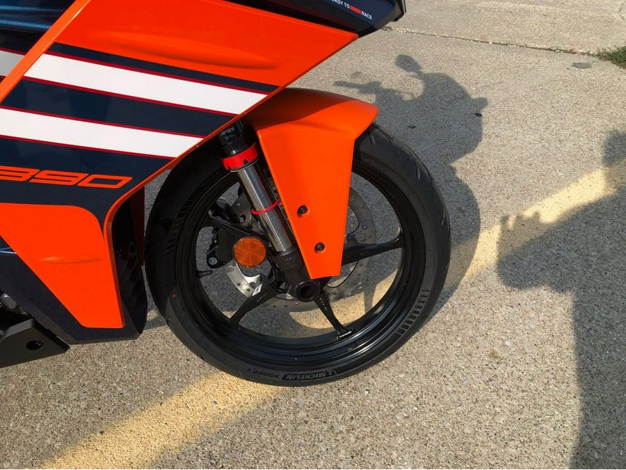 2024 KTM 390 RC