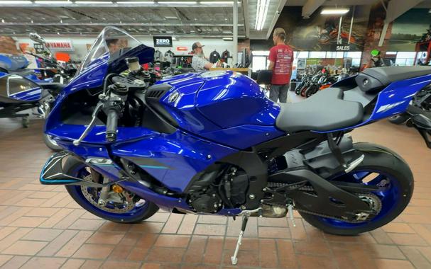 2026 Yamaha YZF-R1