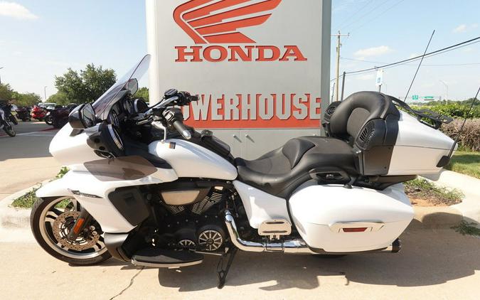 2021 Yamaha Star Venture Base