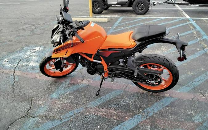 2024 KTM 390 Duke