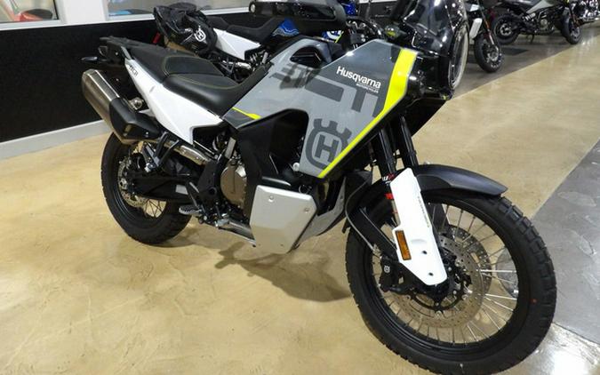 2024 Husqvarna Norden 901