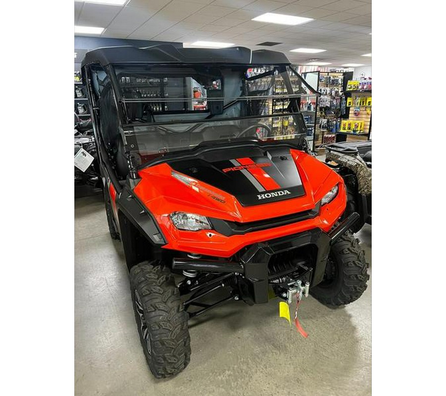 2023 Honda® Pioneer 1000-5 Trail