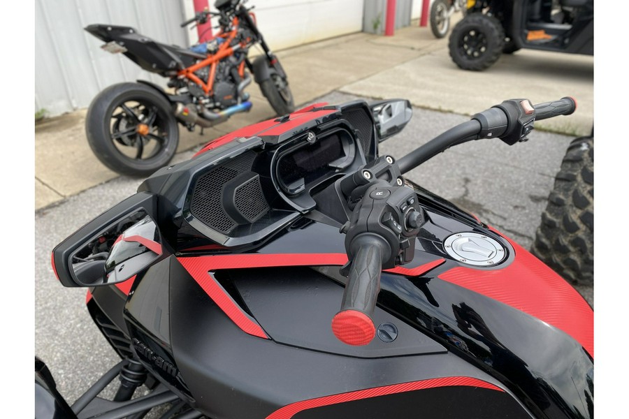 2019 Can-Am SPYDER F3 T