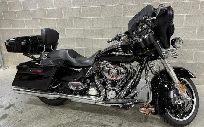 2011 Harley-Davidson® FLHX - Street Glide®