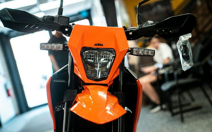 2026 KTM Enduro 390 R