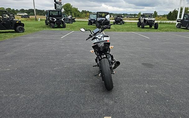 2022 KTM Duke 390