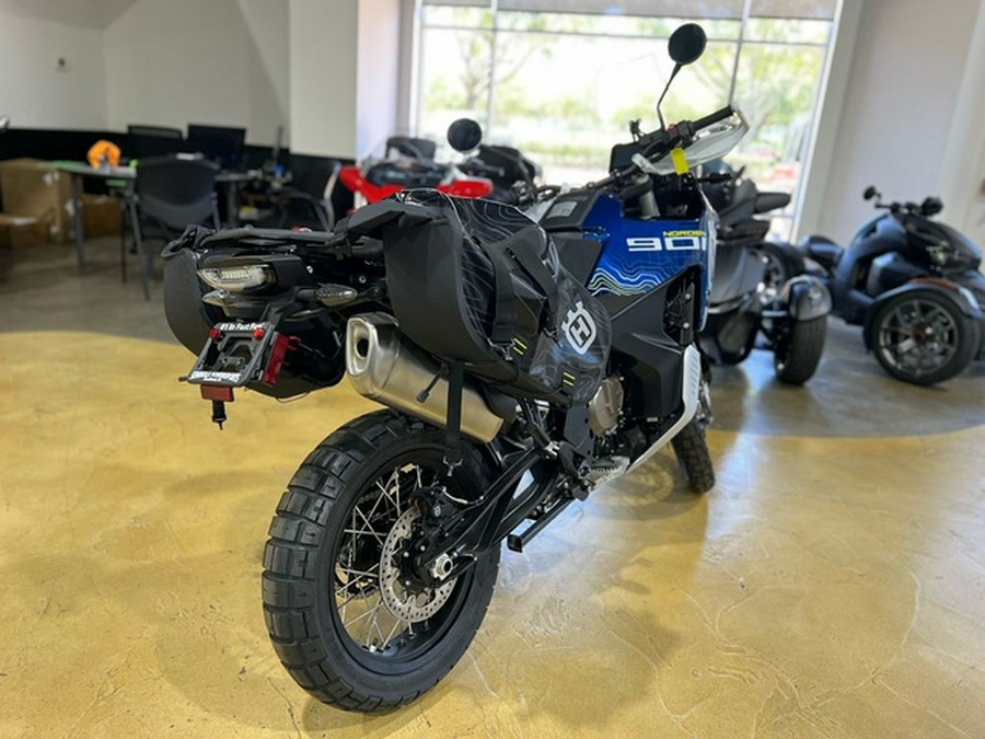 2024 Husqvarna Norden 901 Expedition