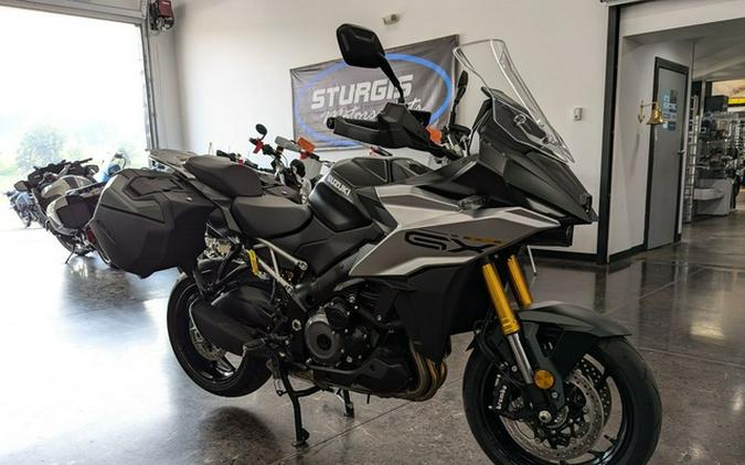 2024 Suzuki GSX-S 1000GX Plus