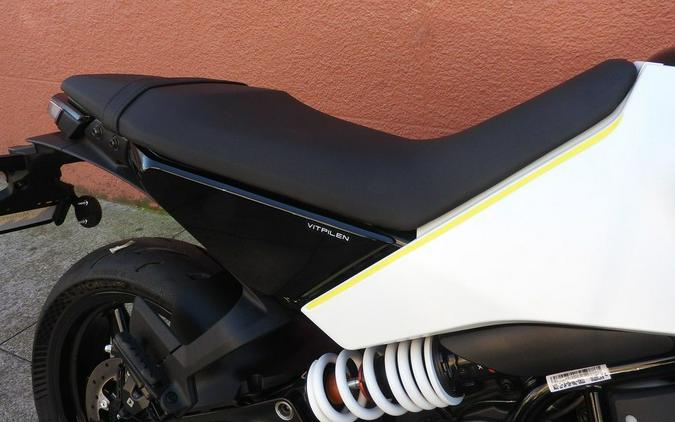 2024 Husqvarna® Vitpilen 401