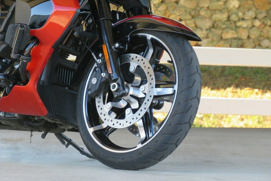 2025 Harley-Davidson FLHXU - Street Glide Ultra