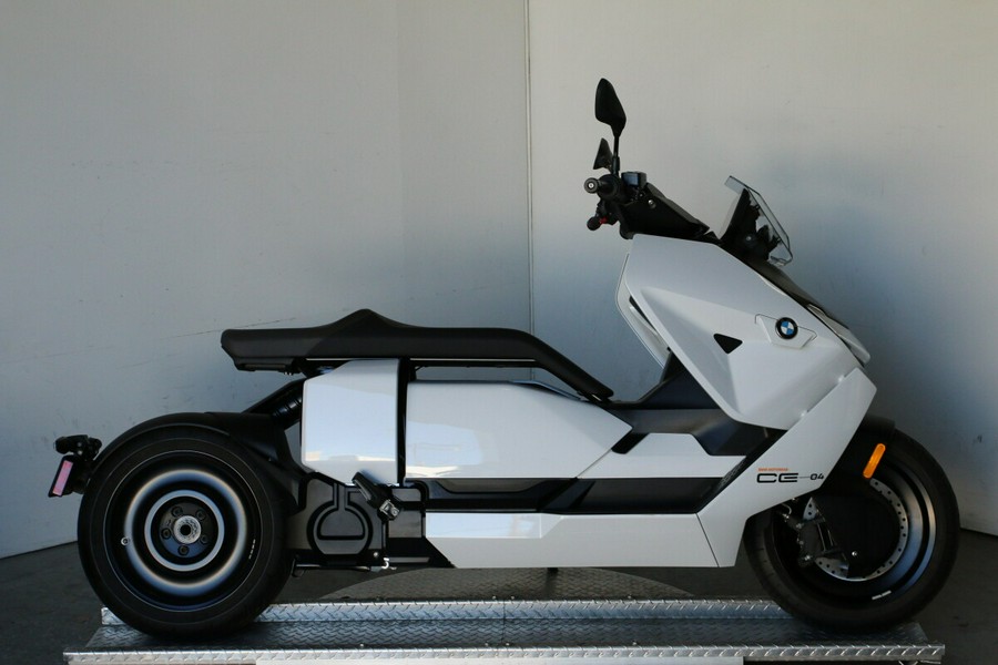 2023 BMW CE 04 Light White