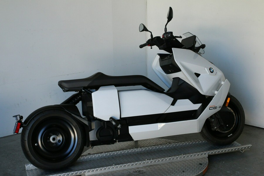 2023 BMW CE 04 Light White