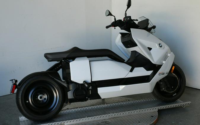 2023 BMW CE 04 Light White