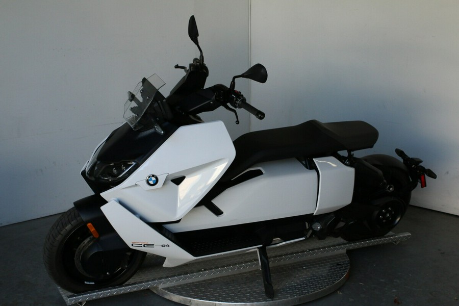 2023 BMW CE 04 Light White