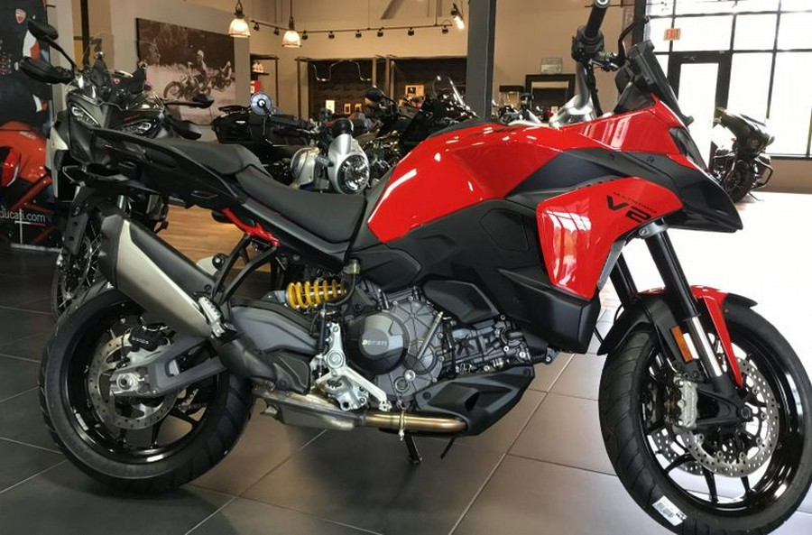 New 2025 Ducati MULTISTRADA V2