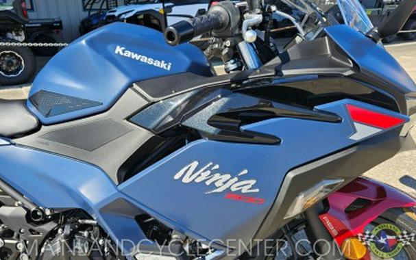2026 Kawasaki Ninja® 500 SE ABS