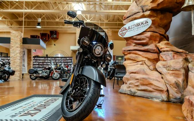 2026 Harley-Davidson Deadwood Cruiser FLHD