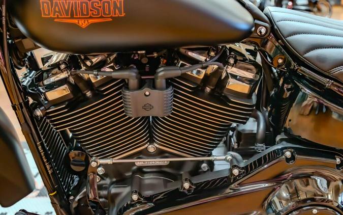 2026 Harley-Davidson Deadwood Cruiser FLHD