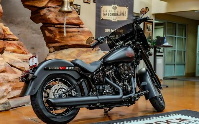 2026 Harley-Davidson Deadwood Cruiser FLHD