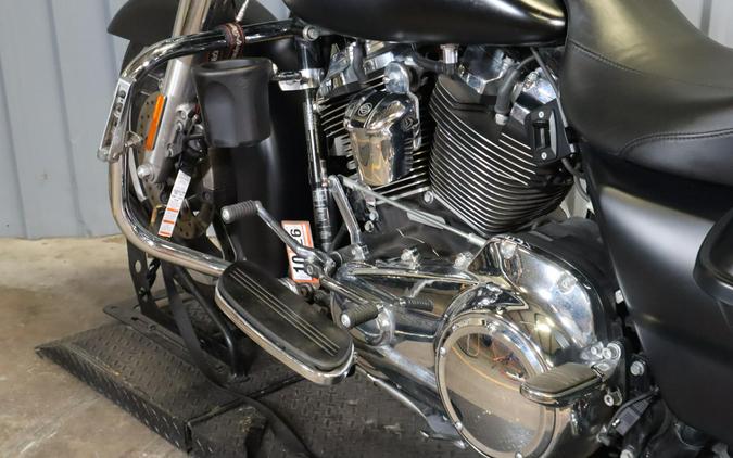 2017 Harley-Davidson Street Glide Special FLHXS
