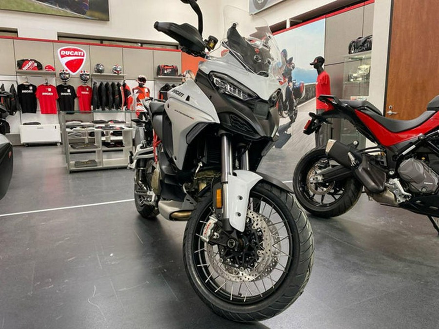 2023 Ducati Multistrada V4S Iceberg White - Spoked Wheels