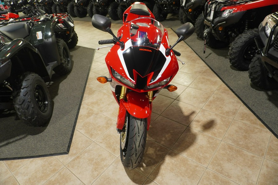 2024 Honda CBR600RR