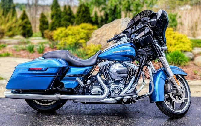 2014 Harley-Davidson® FLHXS - Street Glide® Special