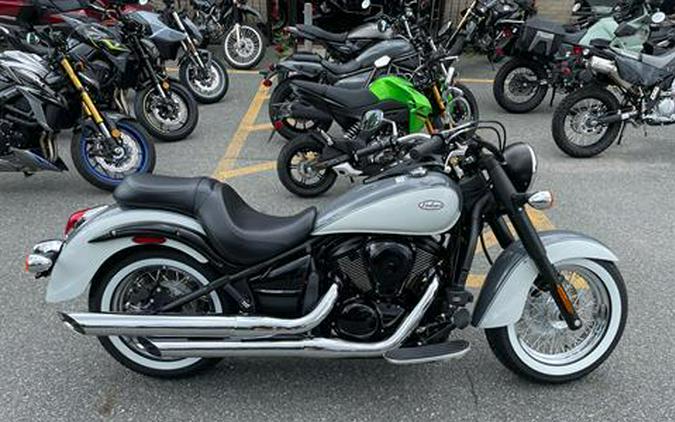 2024 Kawasaki Vulcan 900 Classic