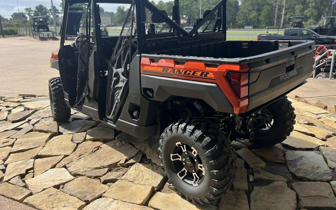 2025 Polaris Industries RANGER CREW XP 1000 PREMIUM - ORANGE RUST Premium