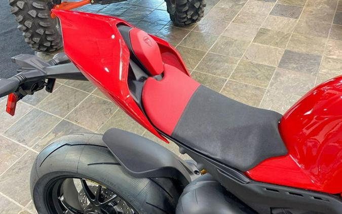 2023 Ducati Panigale V4 S Ducati Red