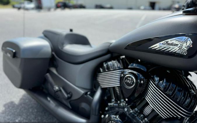 2021 Indian Motorcycle® Chieftain® Dark Horse® Titanium Smoke