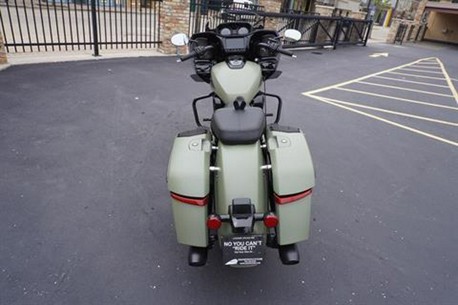 2025 Indian Motorcycle Challenger® Dark Horse® 112 with PowerBand Audio Package