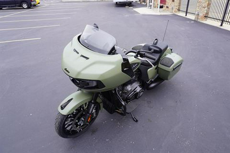 2025 Indian Motorcycle Challenger® Dark Horse® 112 with PowerBand Audio Package